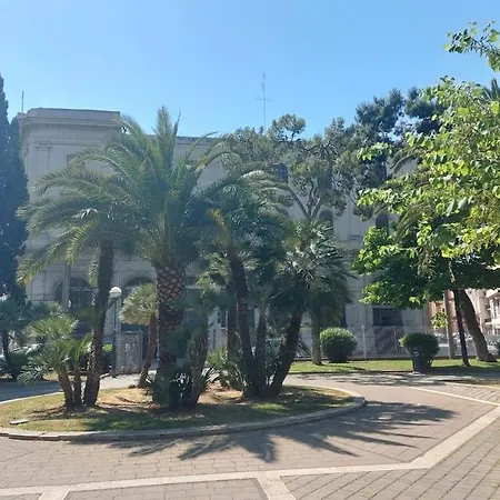 Characteristic Garibaldi דירה בארי