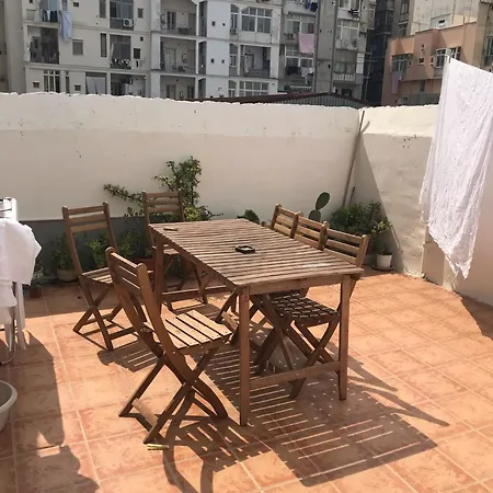 Characteristic Garibaldi *