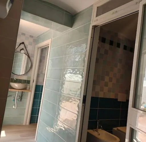 דירה Characteristic Garibaldi בארי