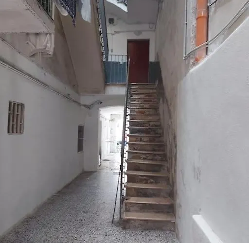 Characteristic Garibaldi דירה