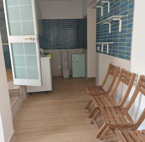 Characteristic Garibaldi דירה